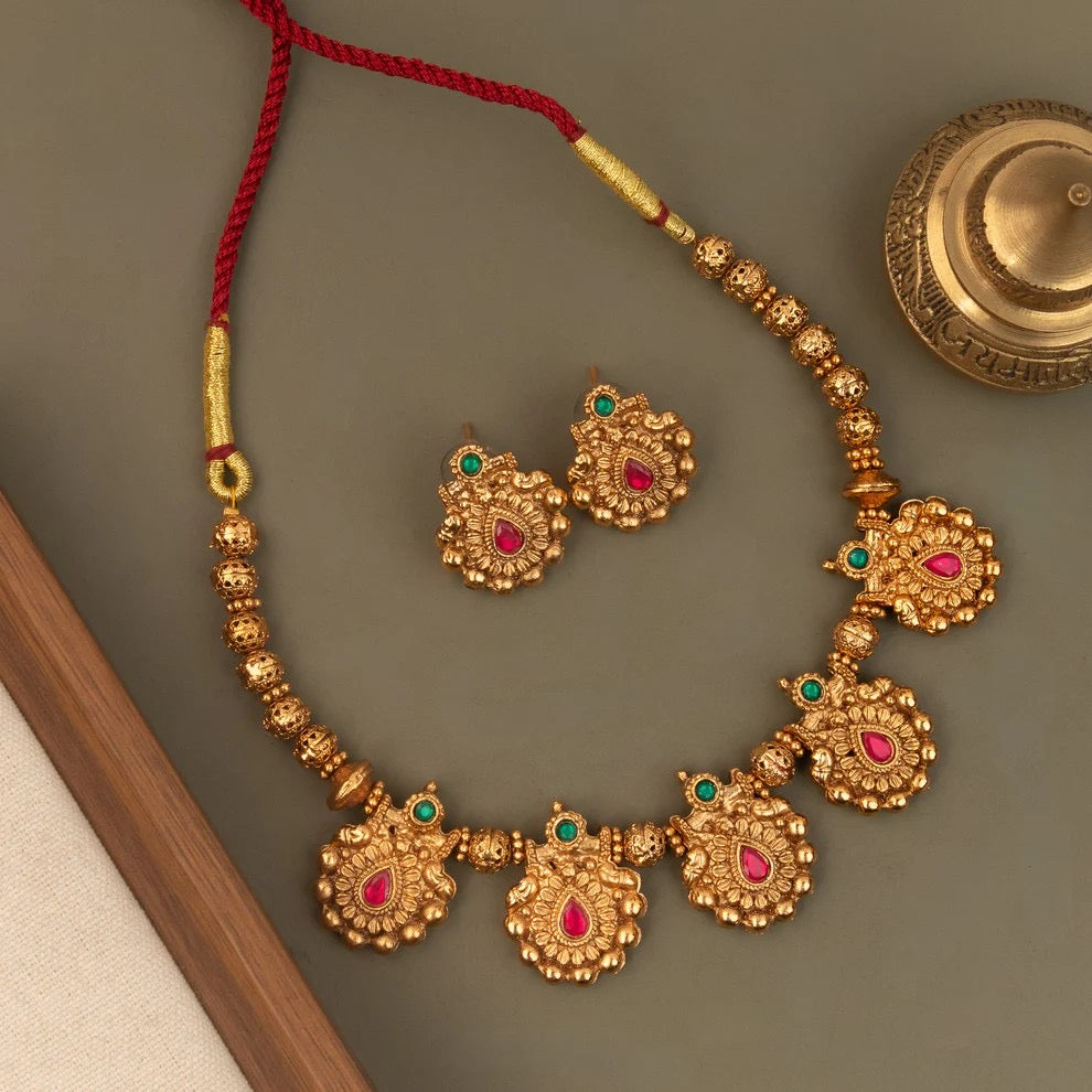 Gold-Toned Floral Choker Necklace 1693