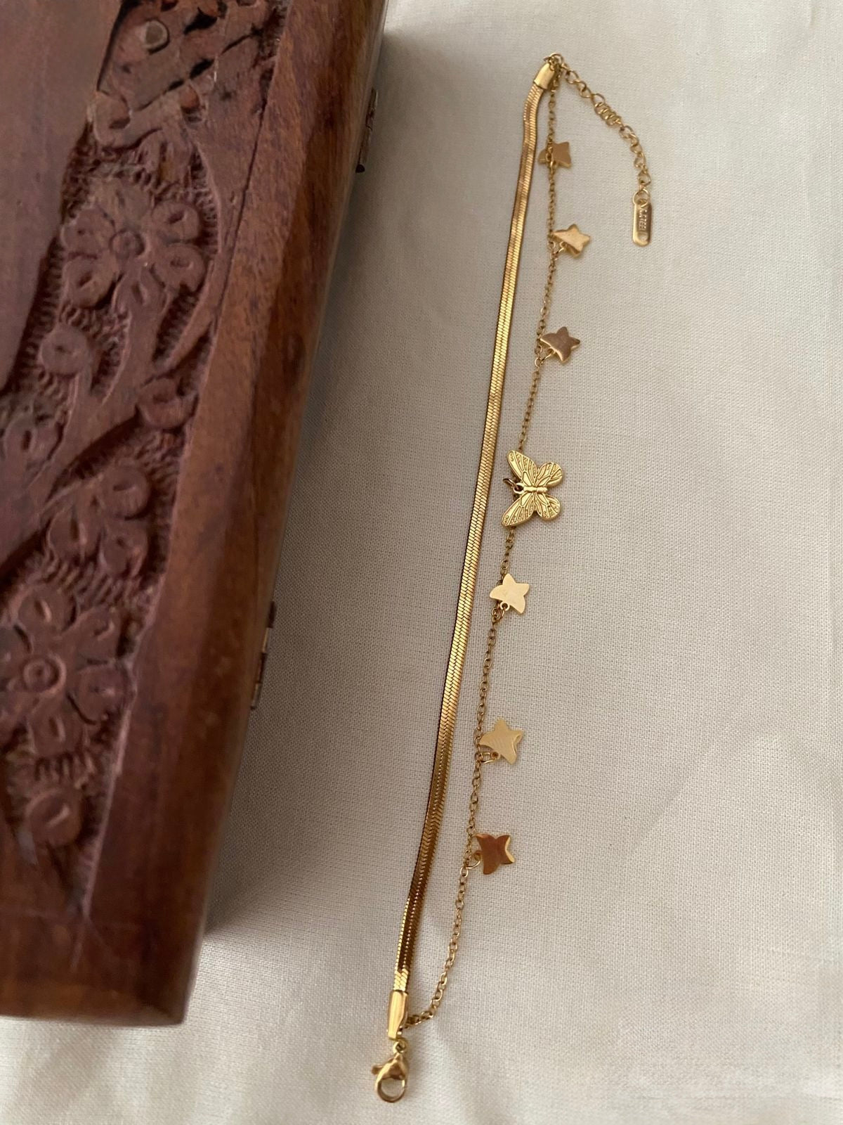 Gold-Toned Butterfly Designed Anklet AK 52 (Only for one Leg)