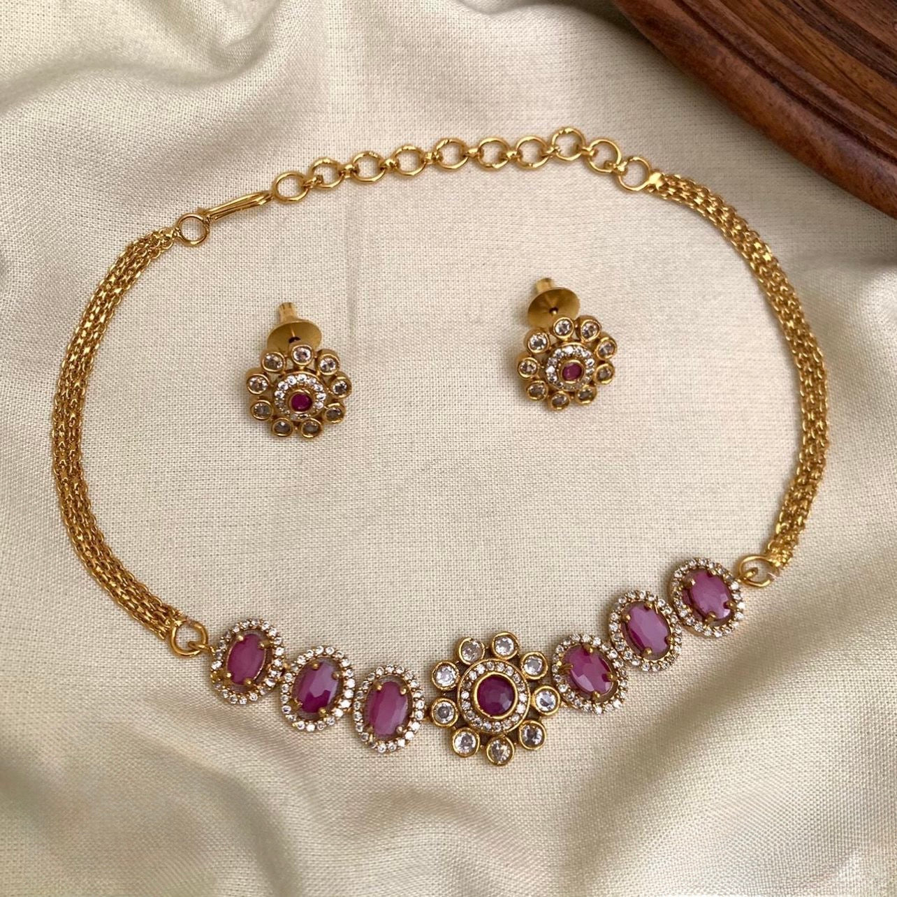 Gold-Toned Floral AD Choker Necklace 1191