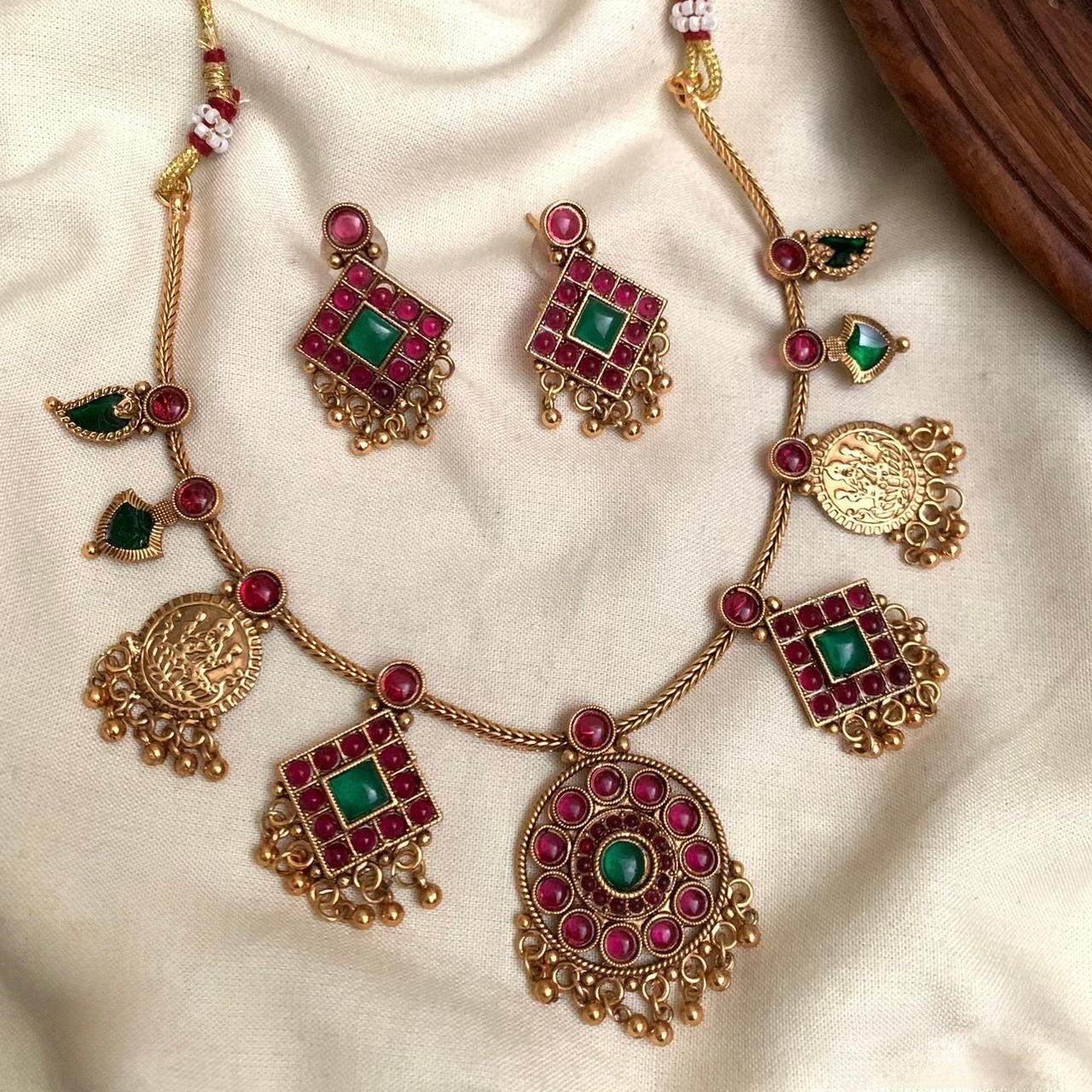 Gold-Toned Arya Inspired Kaasu Palakka Mix Necklace 1178