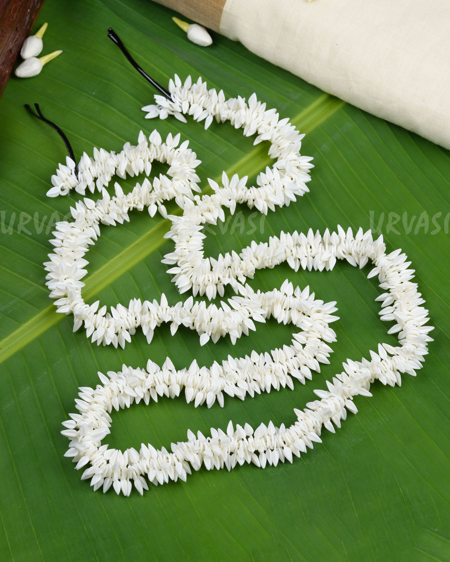 Traditional Stretchable Mullapoo(Jasmine Flower) Hair Accessories HR 20