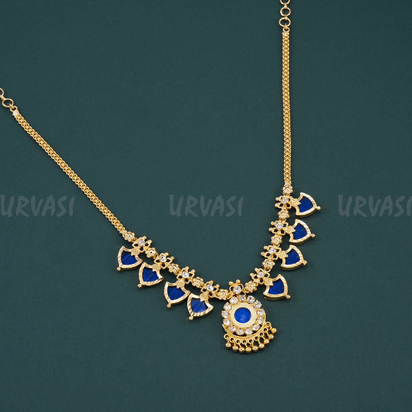 Traditional Palakka 4+4 Necklace 060