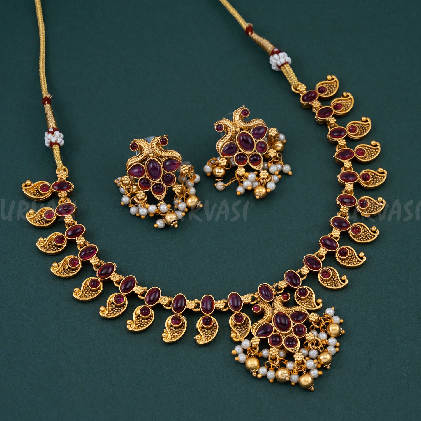 Gopika Mavu Pearl and Golden Beaded Necklace 209