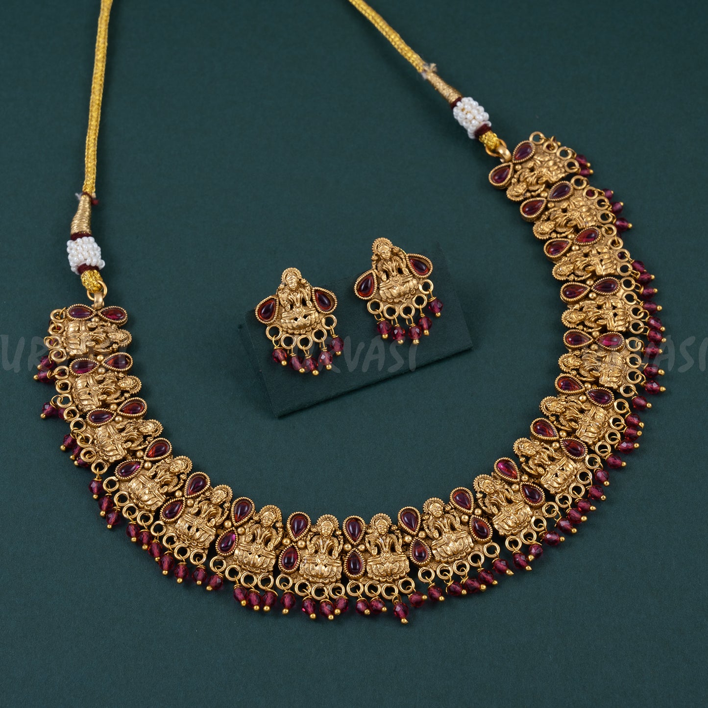 Necklace 184