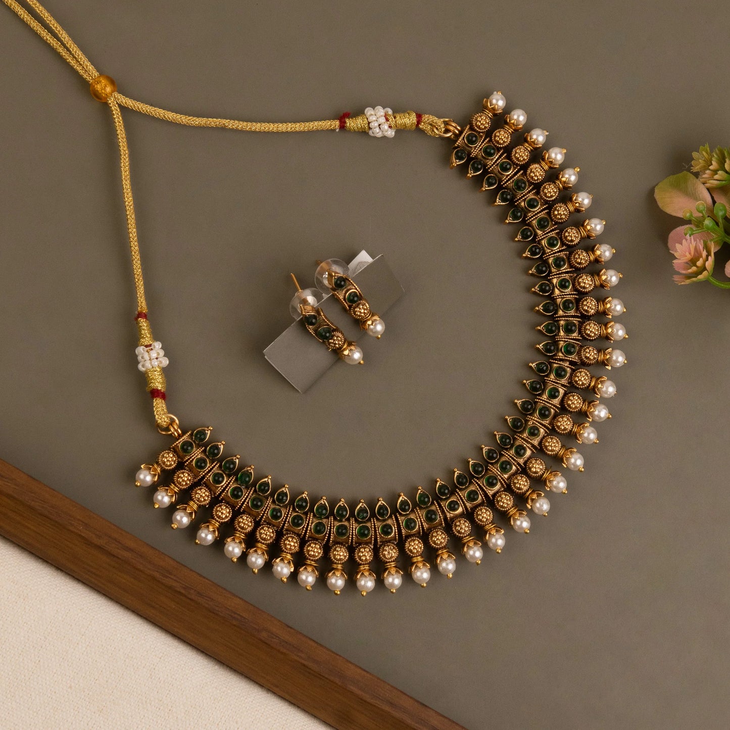 Gold-Toned Floral Pearl-Designed Tear-Drop Necklace 1359