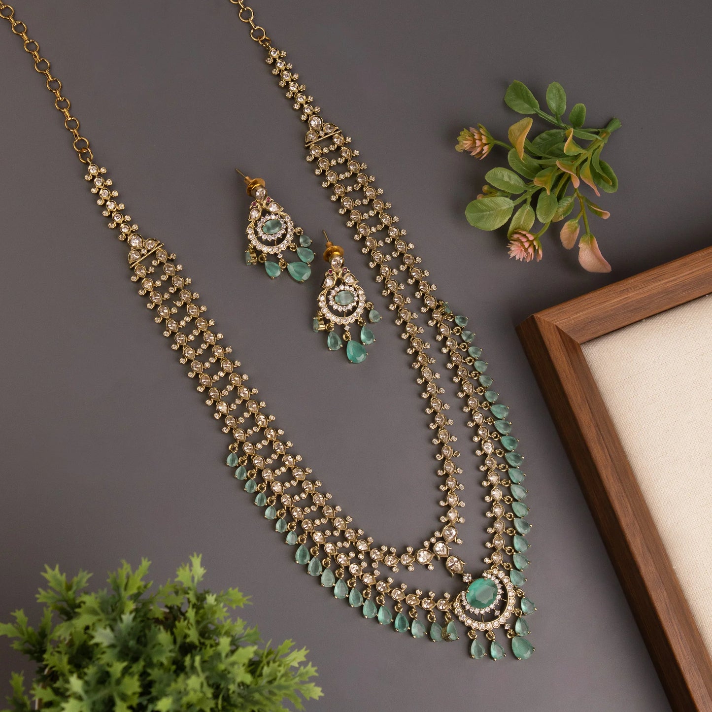Mehendi Polish Victorian Designed Necklace 1830