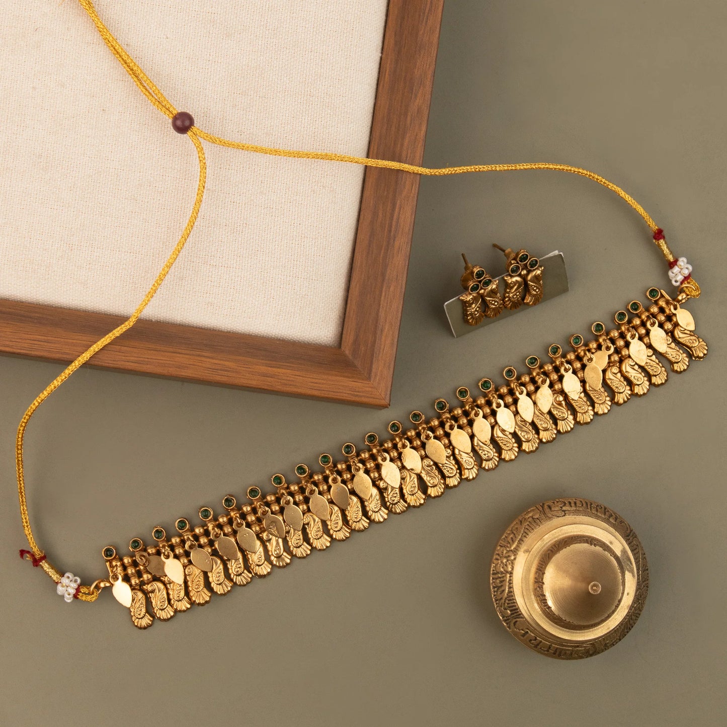 Gold-Toned Traditional Peacock Ilakkathali Choker Necklace 1732