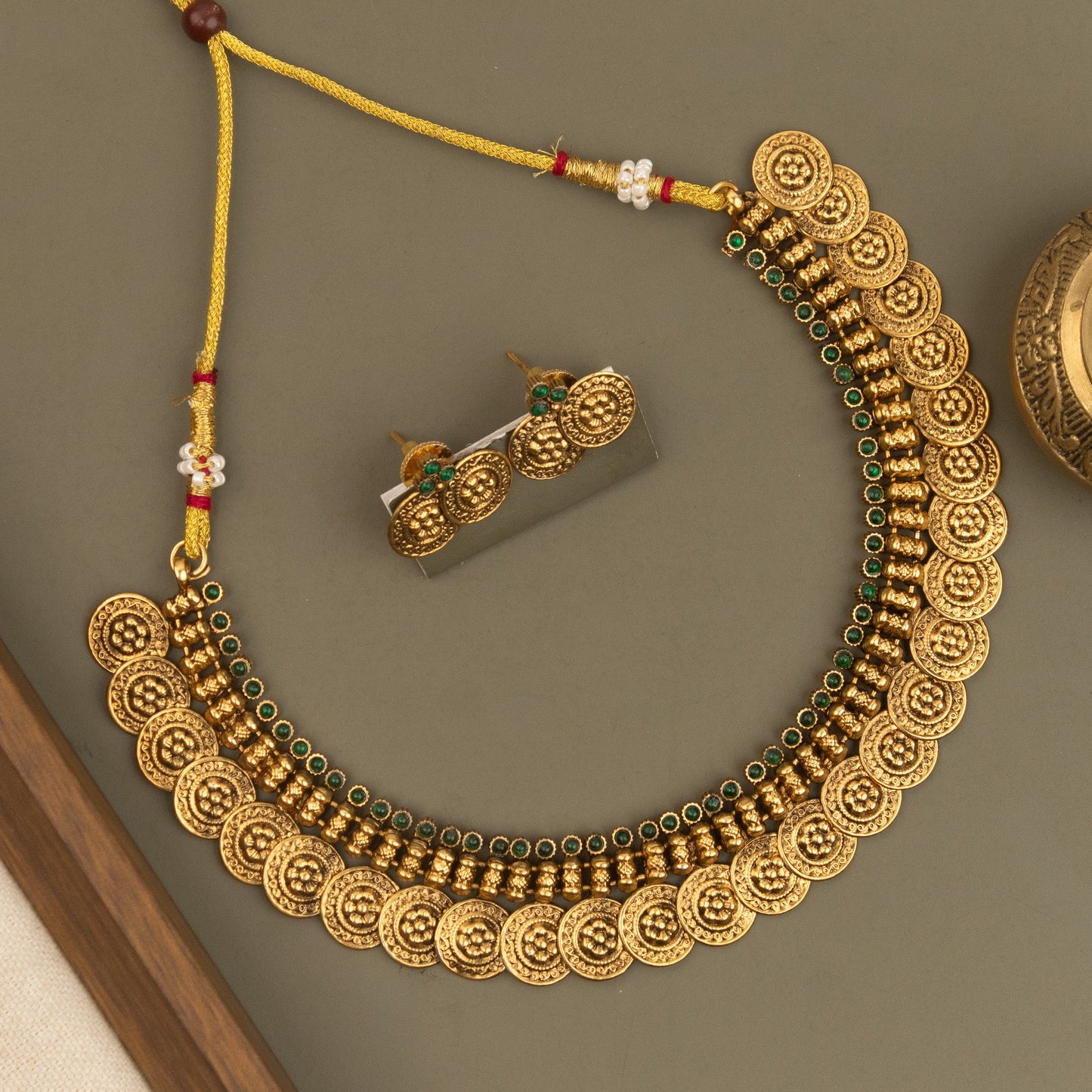 Gold-Toned Floral Traditional Necklace 1831