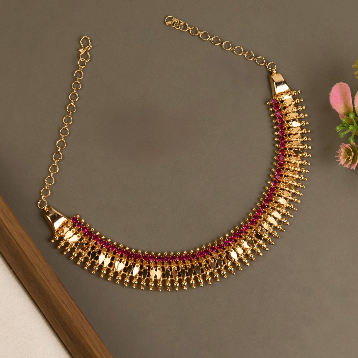 Traditional Gold-Toned Plated Elakkathali Necklace 1396