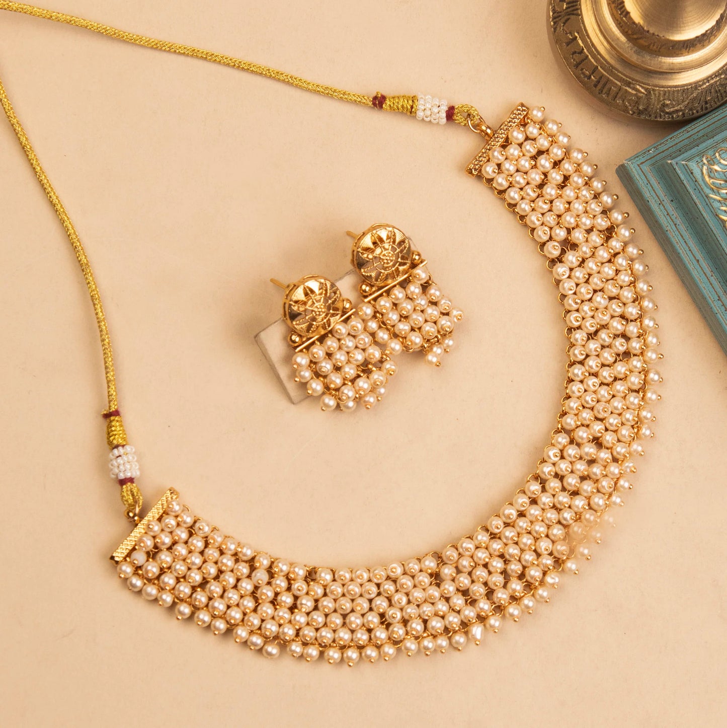 Gold Polish Floral Pearl Necklace 1163