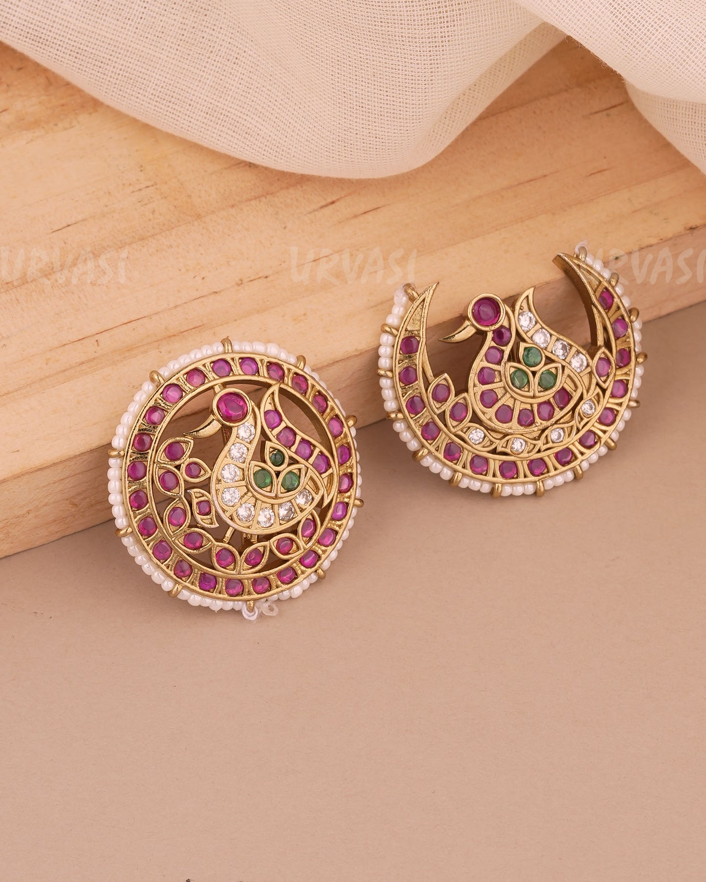 Mehendi-Polish Sun and Moon Multicolour Hair Choti HR 04