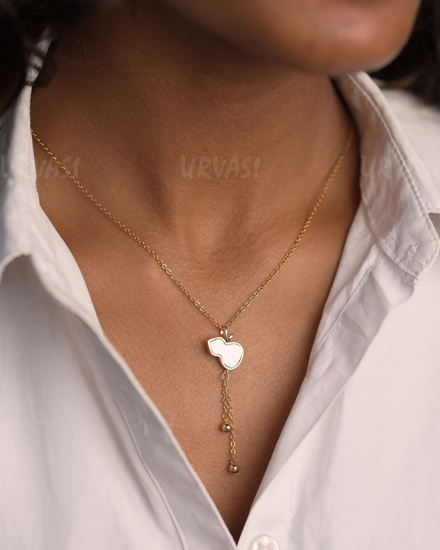 Gold Toned gourd Hulu Lariat Simple Chain SC 141