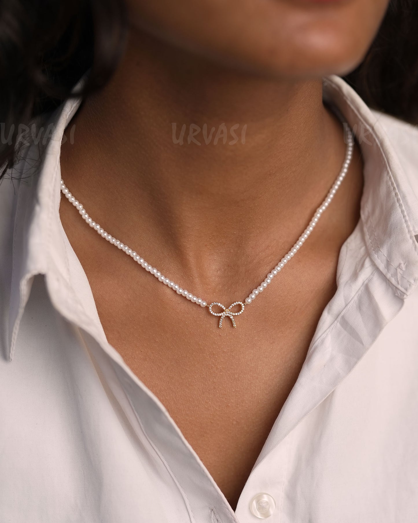 Pearl Beaded Bow Pendant Simple Chain SC 173