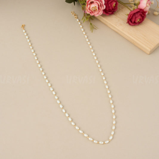 white Pearl Beads Mala MA 012