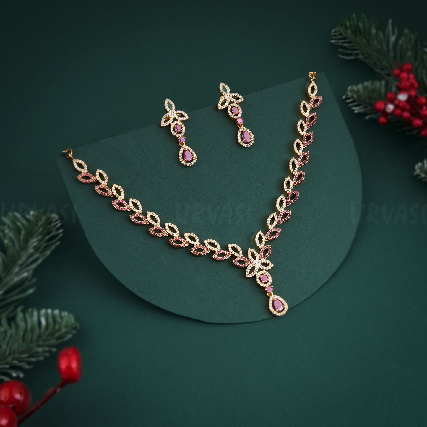 Necklace 370