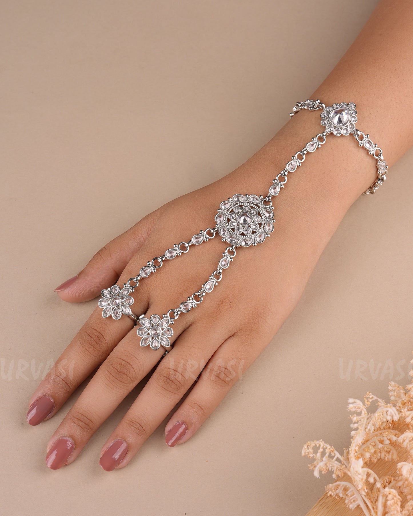 Rhodium Polish Floral Polki Hath Panja PN 01