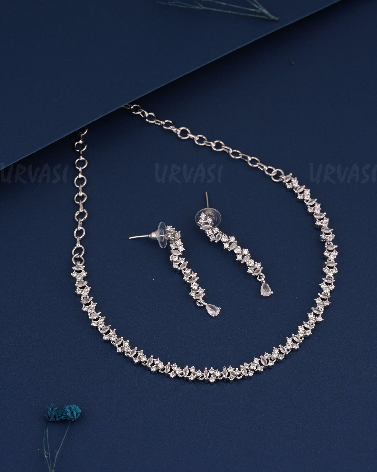 Rhodium Polish Minimal AD Choker Necklace 318