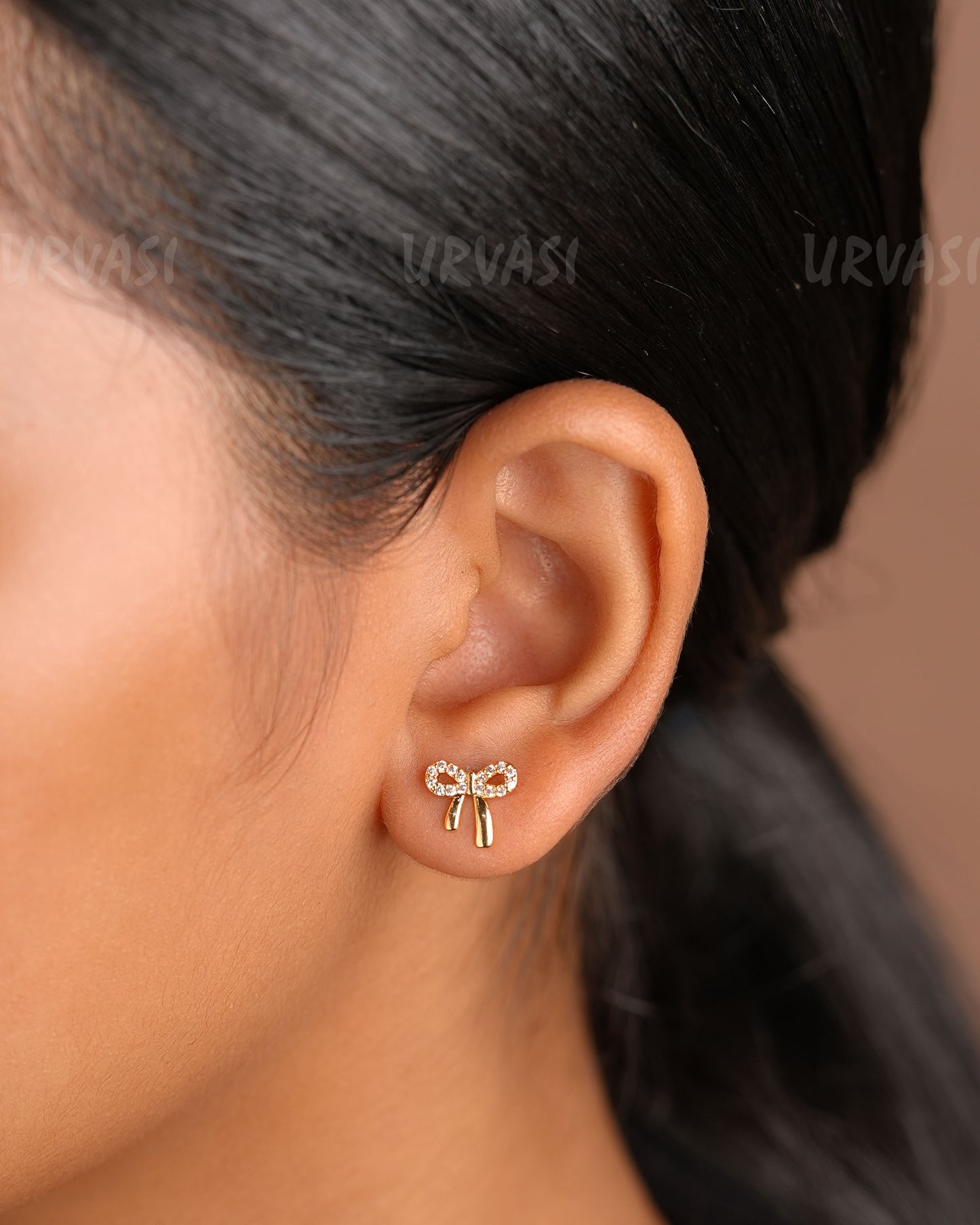 Minimal Bow-Designed AD Stud Earrings ER 332