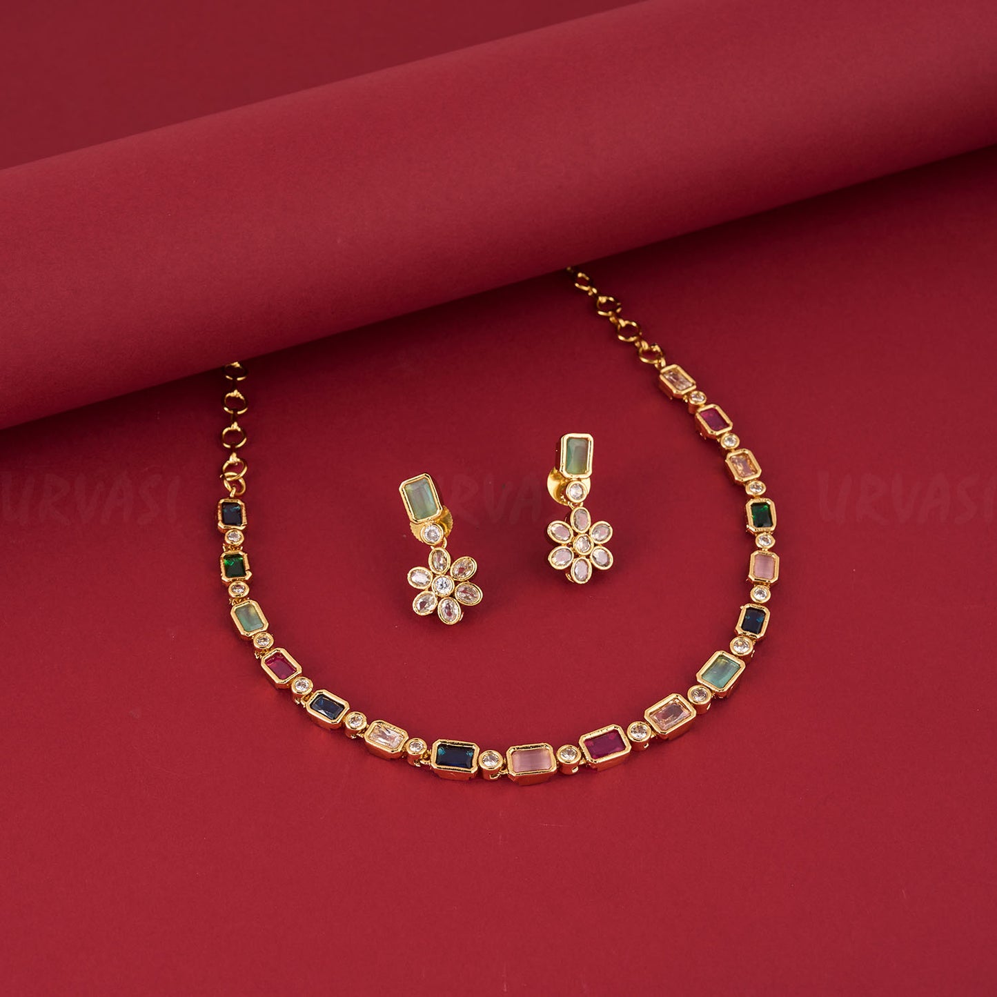 Gold-Toned Floral Multi-Stone Necklace 458