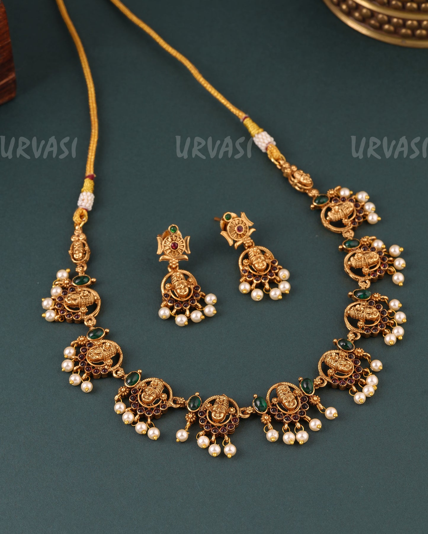 Gold-Toned Lakshmi Floral Pear Choker Necklace 1615