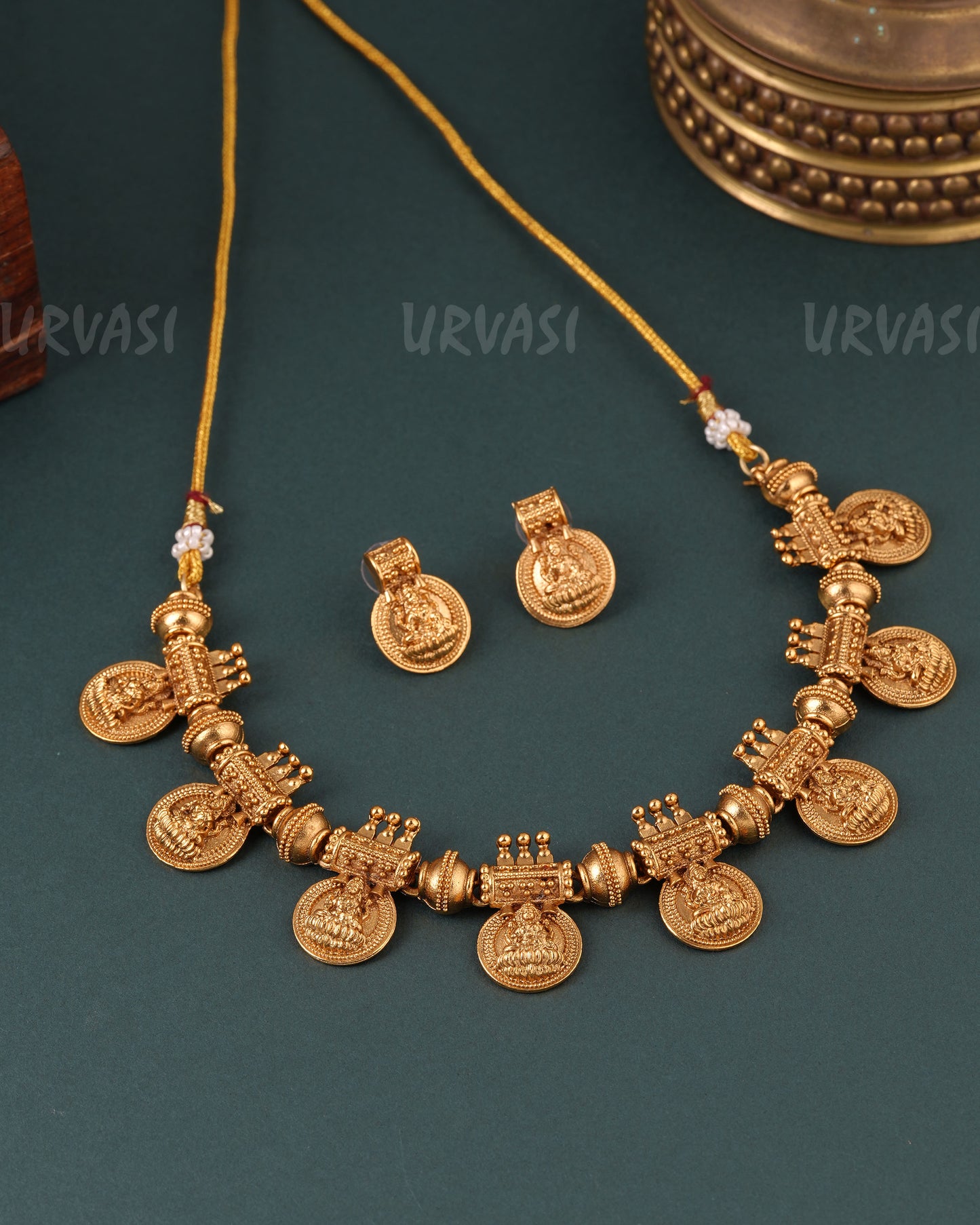 Gold-Toned Lakshmi Kaasu Choker Necklace 1636