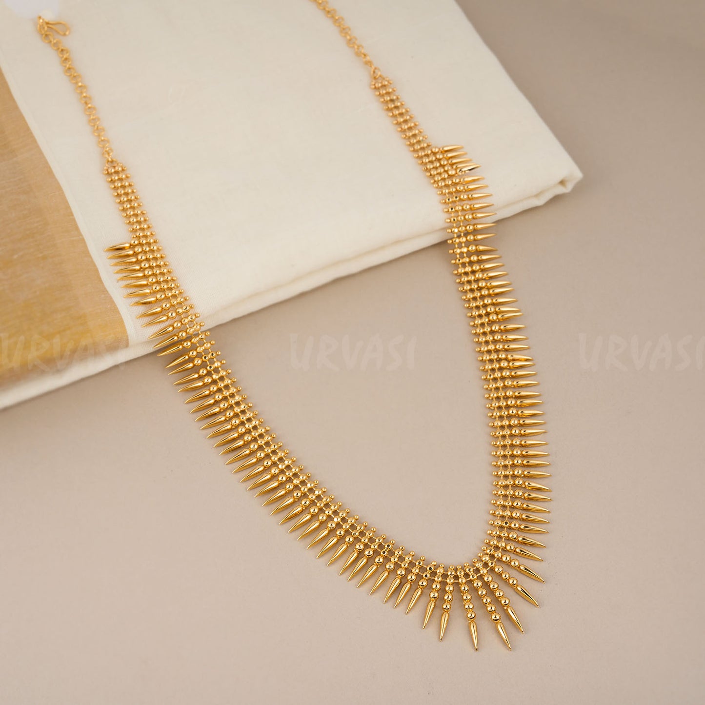 Mullamottu Necklace 495
