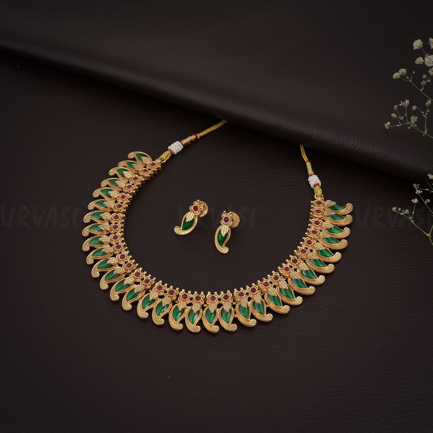 Necklace 535