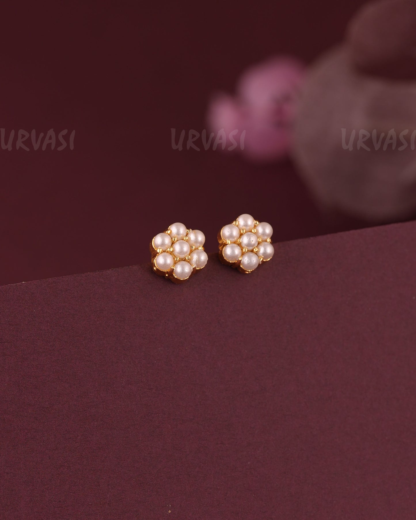 Gold-Floral Pearl Stud Earring ER 1092
