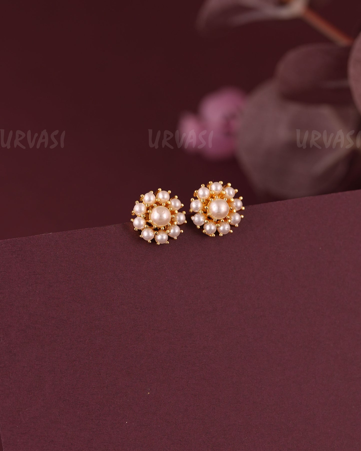 Gold-Floral Cluster Stud Earring ER 1082