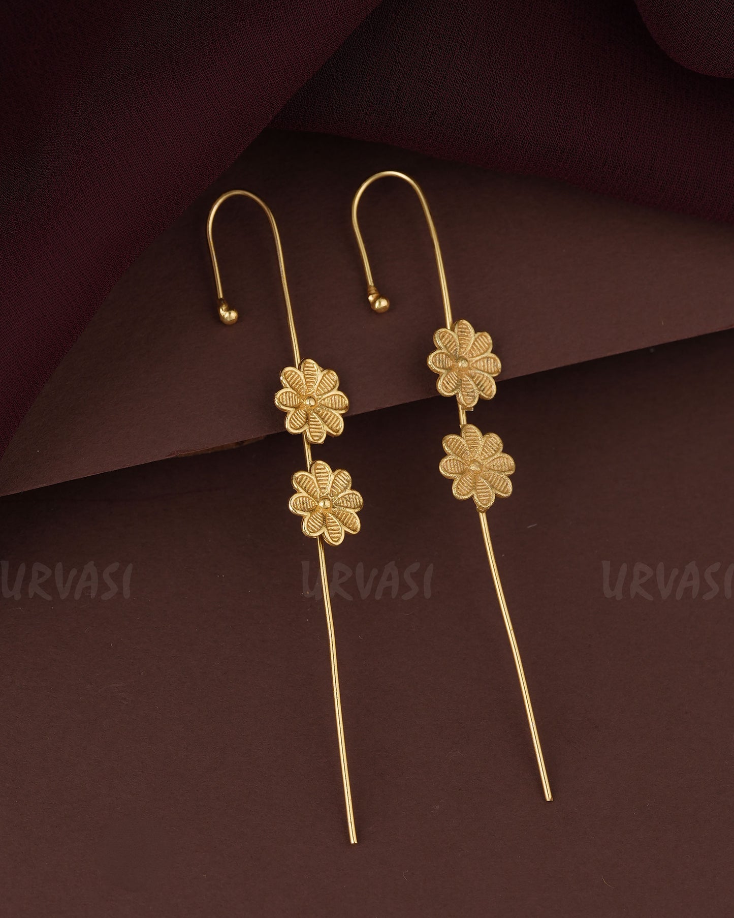Gold-Toned Floral Ear-Cuff Earring ER 1204