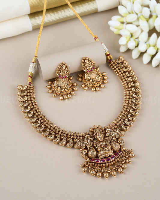 Premium Lakshmi Pendant peacock Motifs Necklace 652
