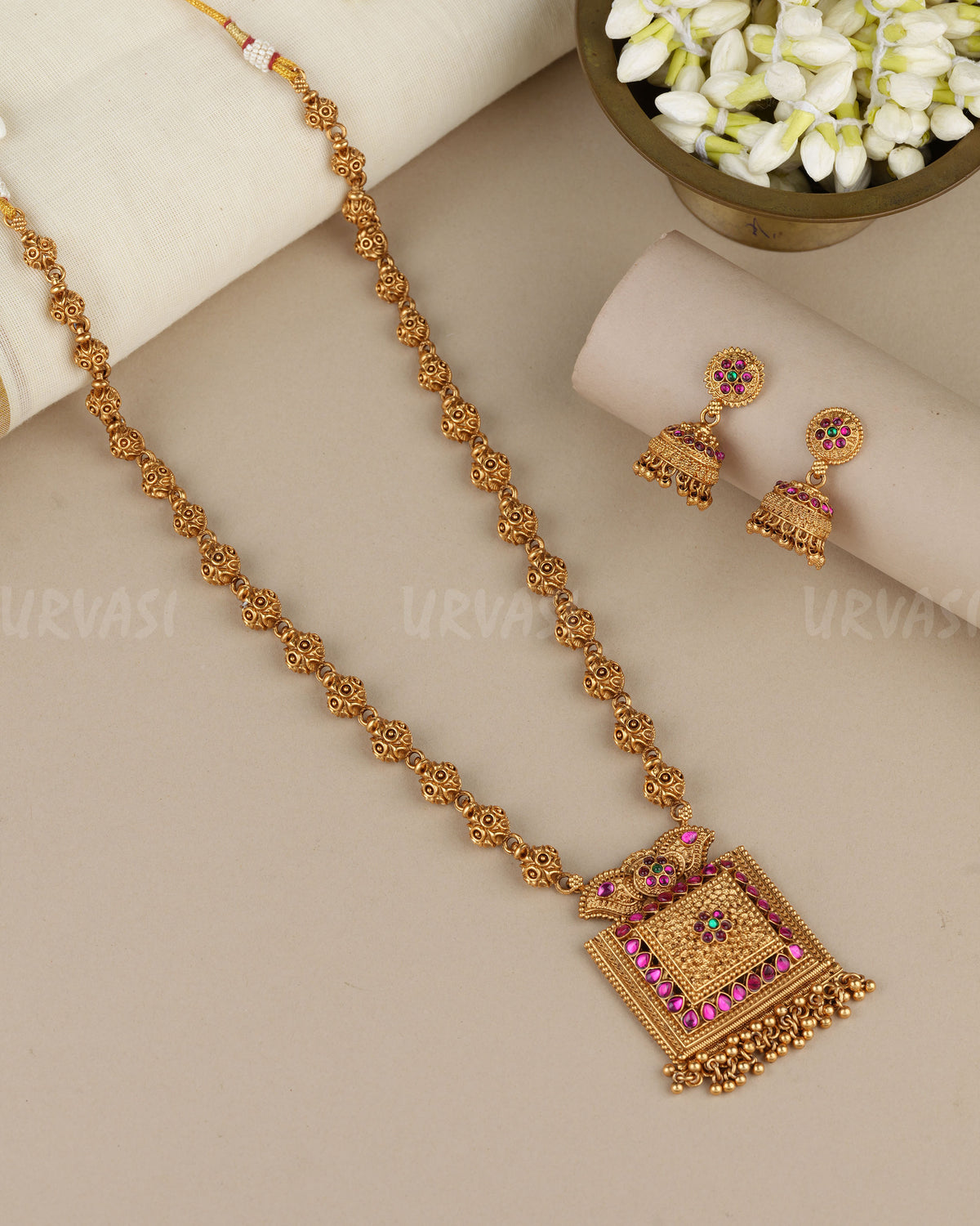 Gold-Toned Floral Square Pendent Long Necklace 1900