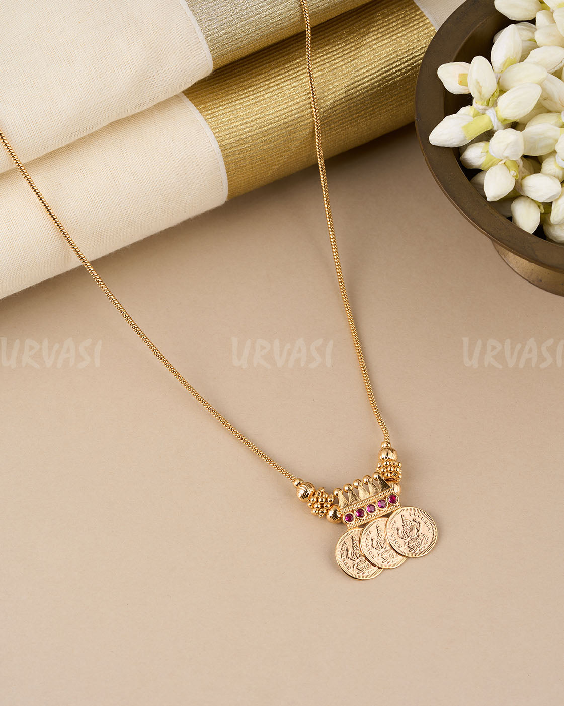 Gold-Polish Kaasu Pendant Necklace 754