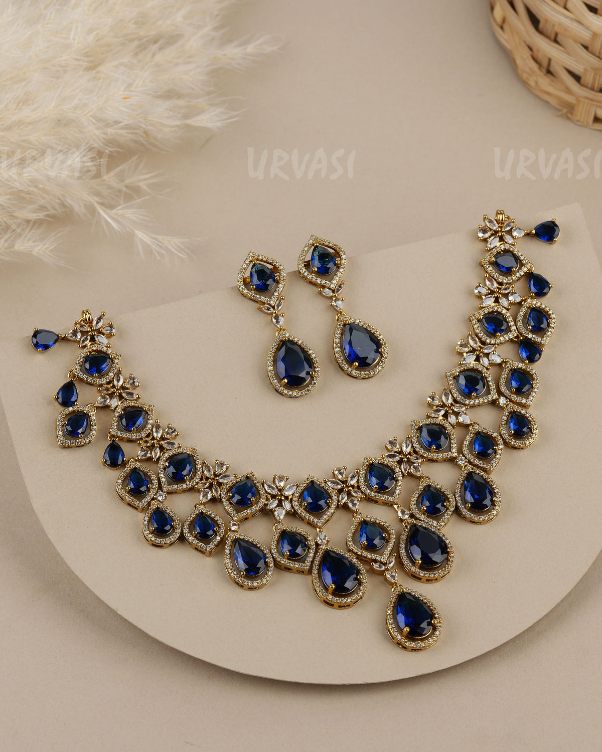 Premium Victorian Style-Teardrop AD Necklace 1923