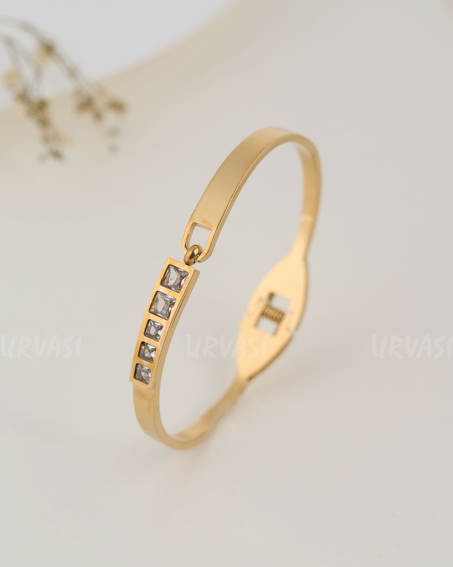 Cuff Bangles BA 227
