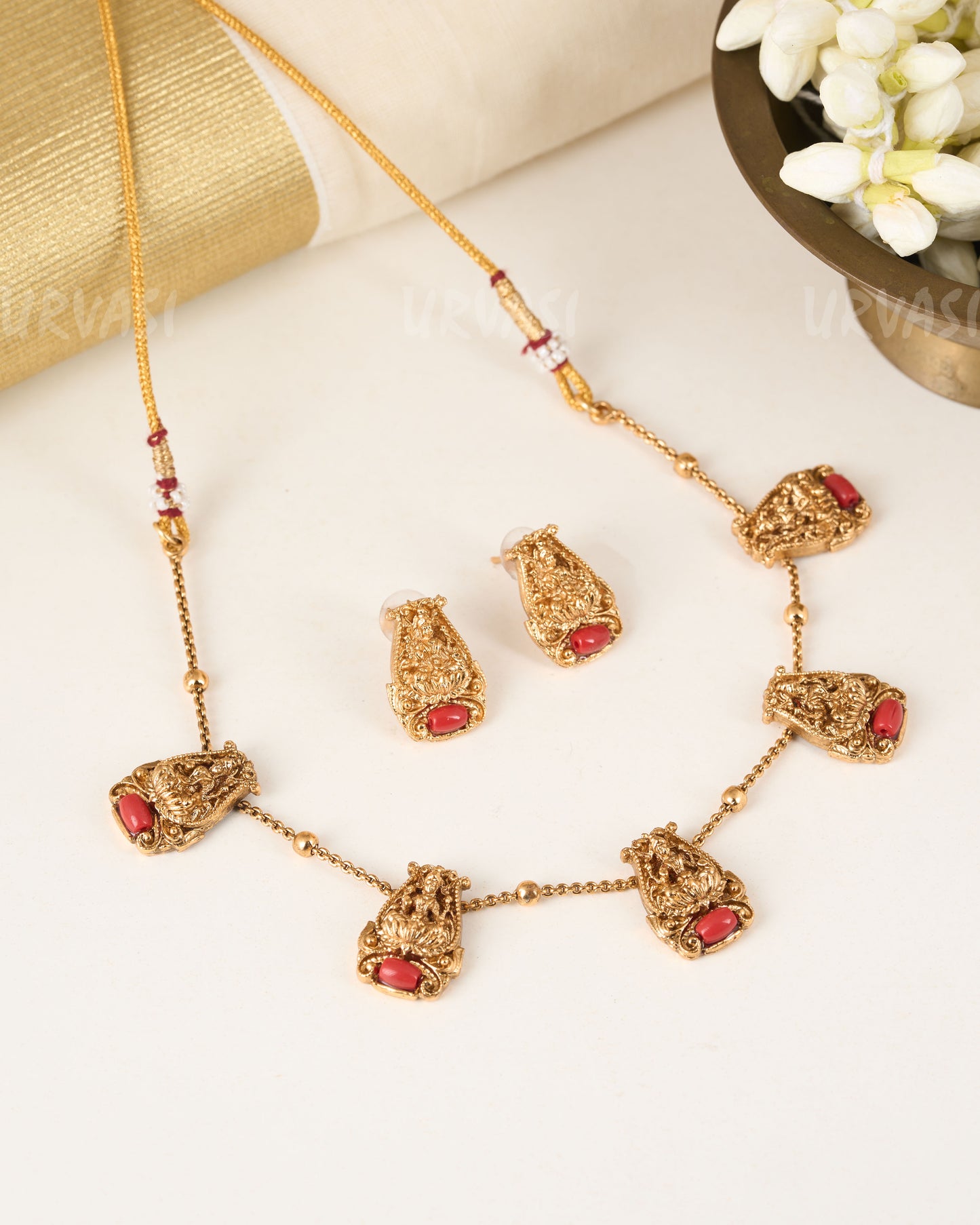 Necklace 015