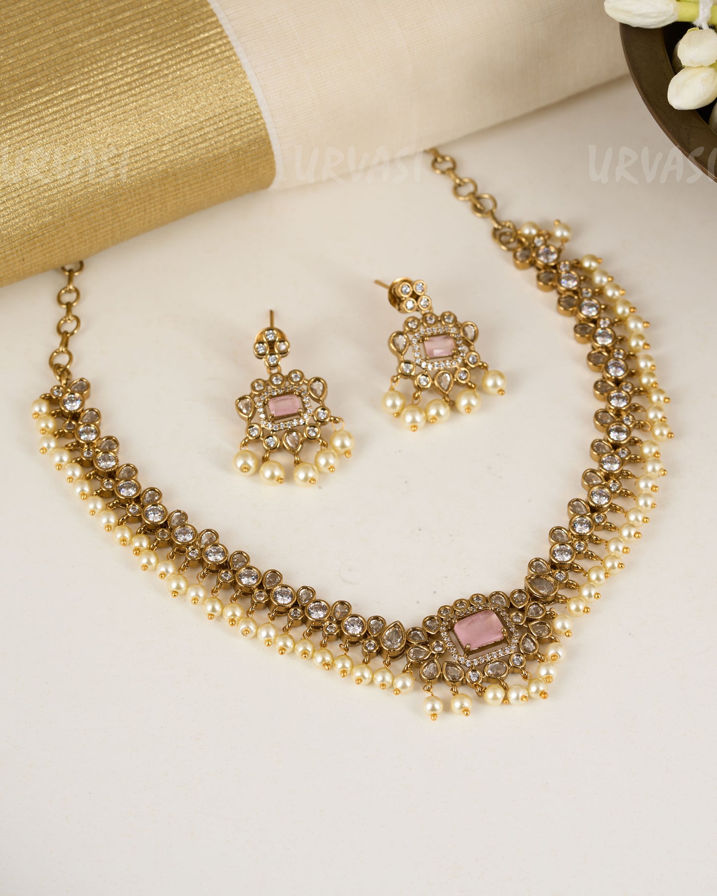 Rose and Pearl drop Necklace 829