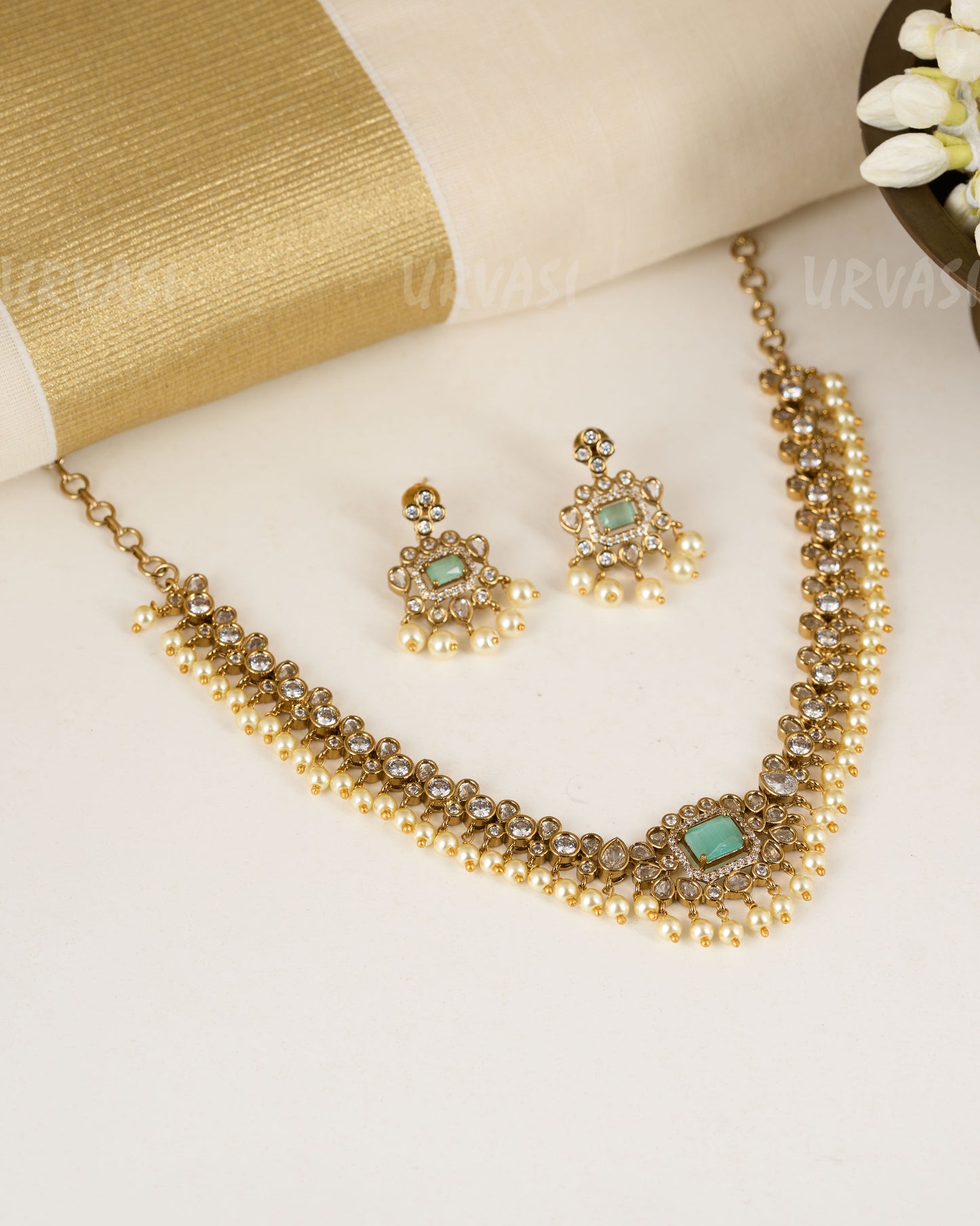 Mint stone and Pearl drop Necklace 830