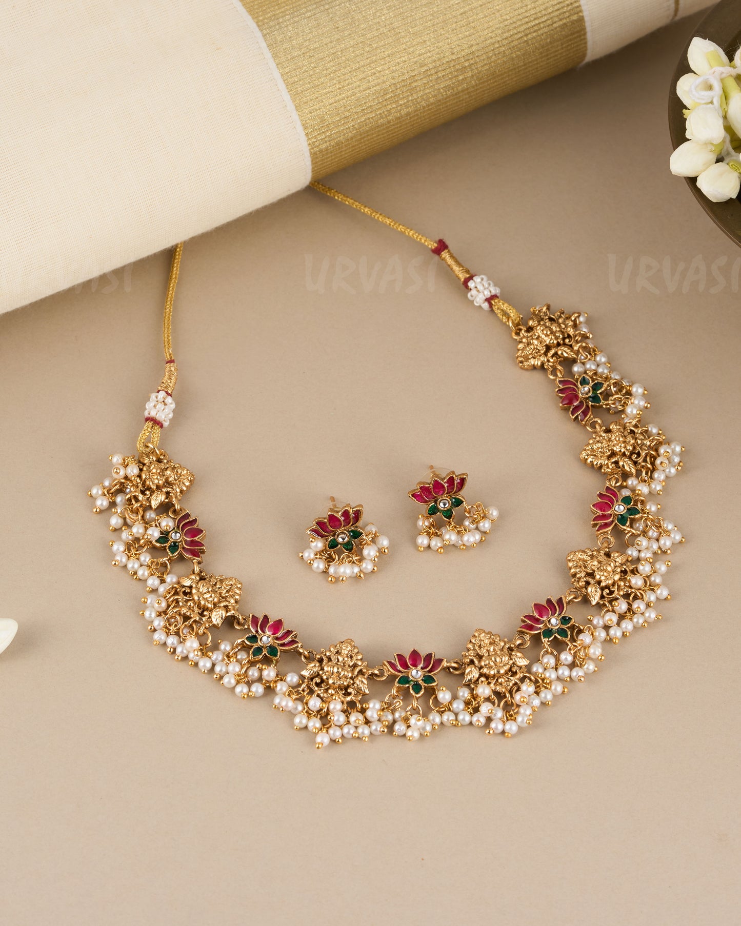 Necklace 121