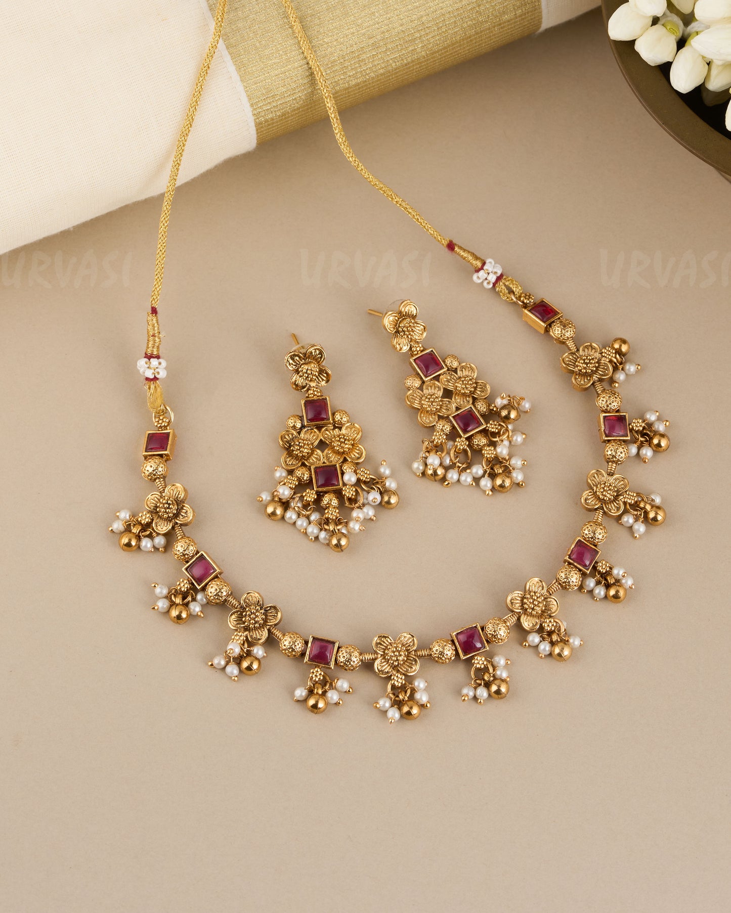 Necklace 868