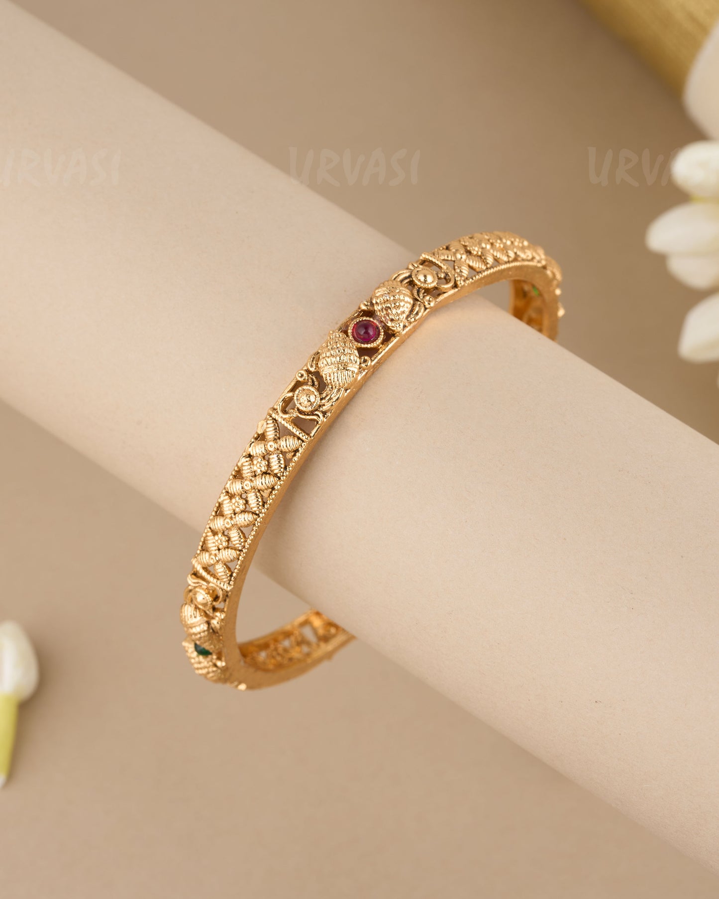 Bangles BA 272