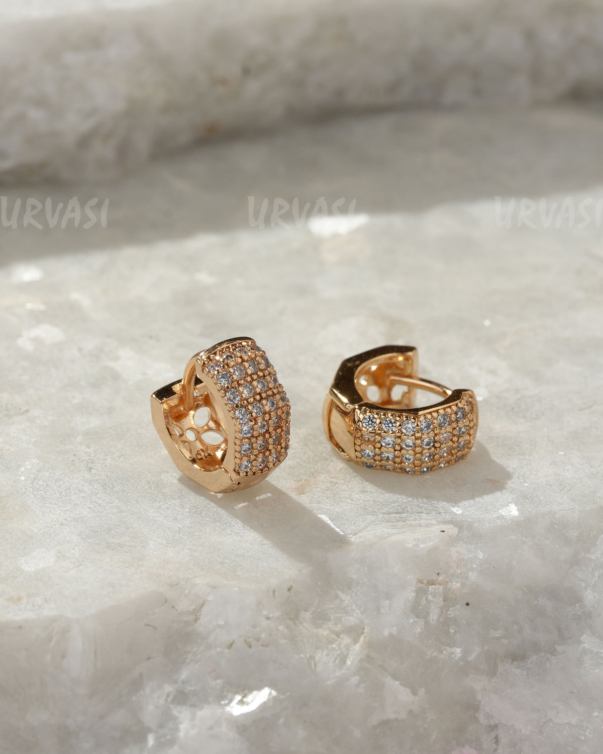 18K-Gold Plated Cubic Zirconia Micro-Pavé Hoop Earring (AD) ER 1401