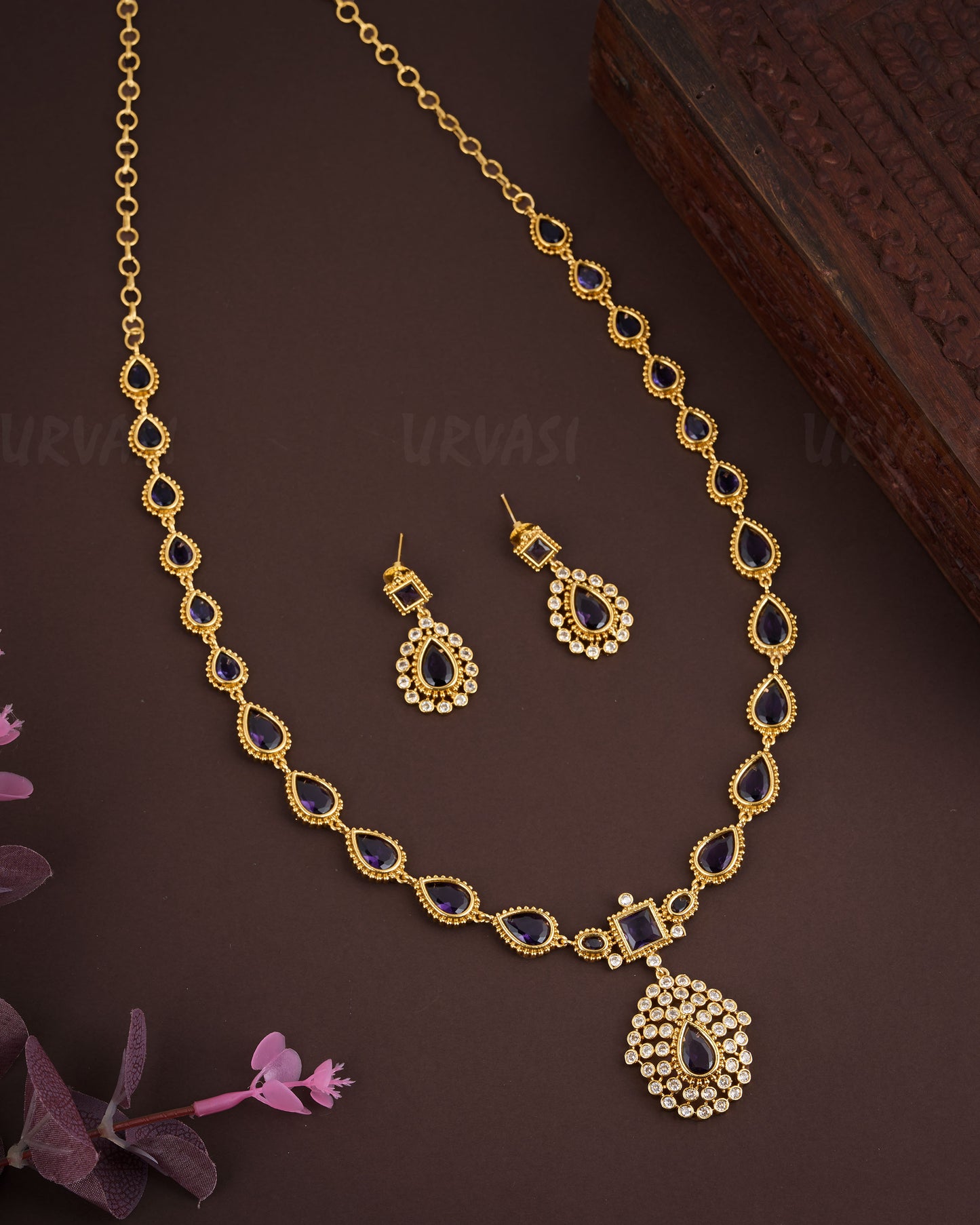 Long Necklace 936