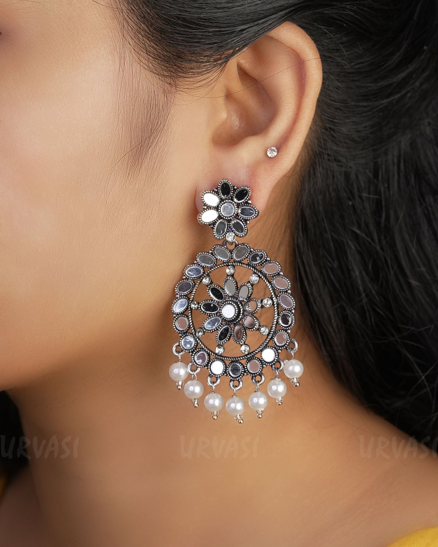 Rhodium-Toned Floral Mirror Pearl Hanging Earrings ER 460