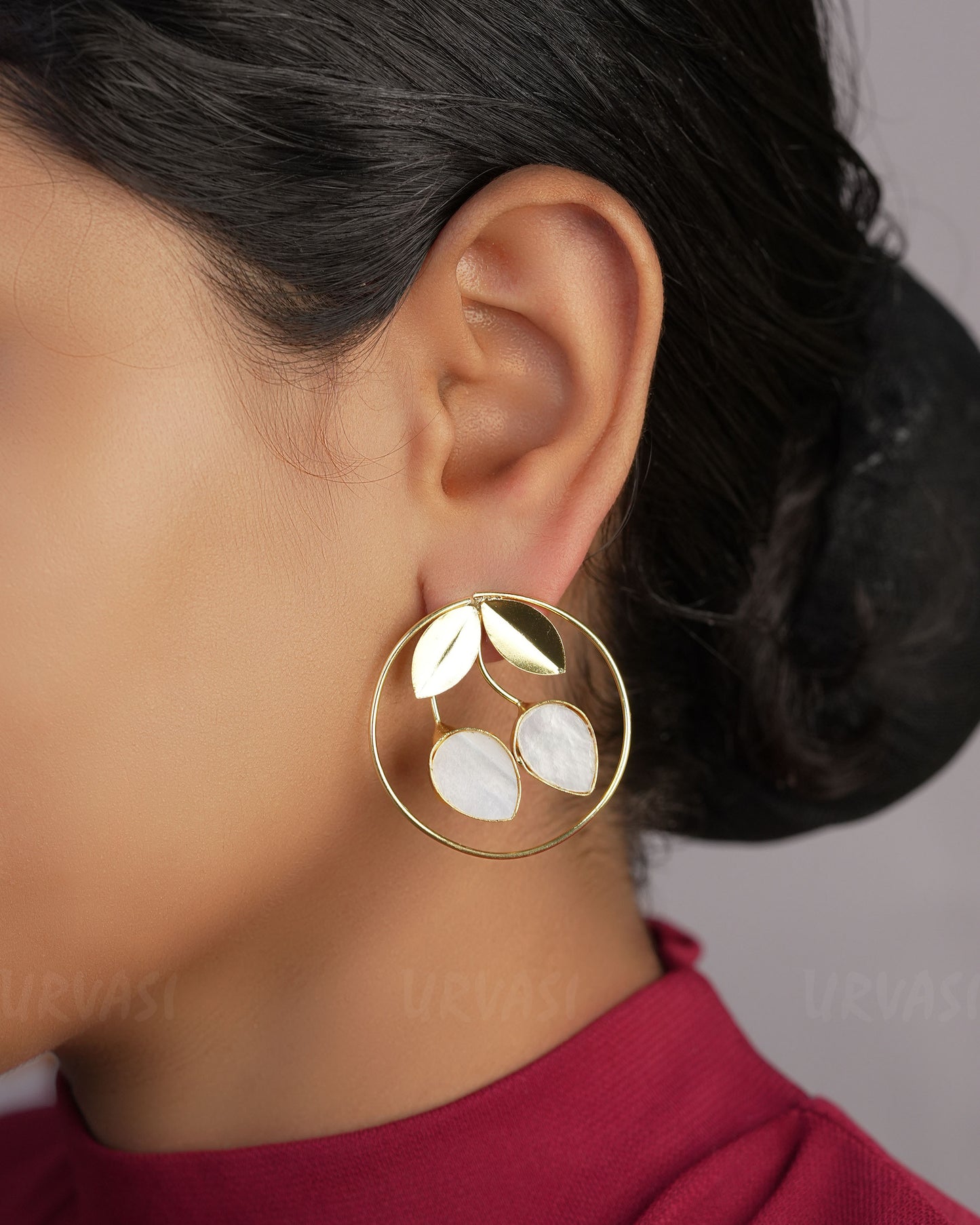 Gold-Toned Mother Of Pearl Design Earrings ER 482