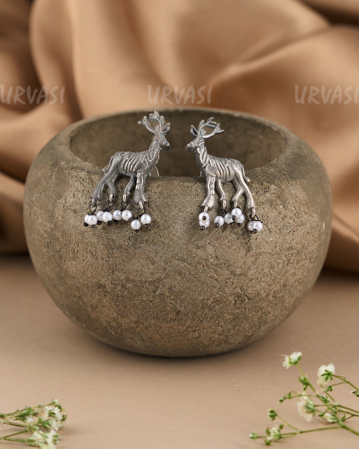 Oxidised Silver Deer Motif Earrings ER 528
