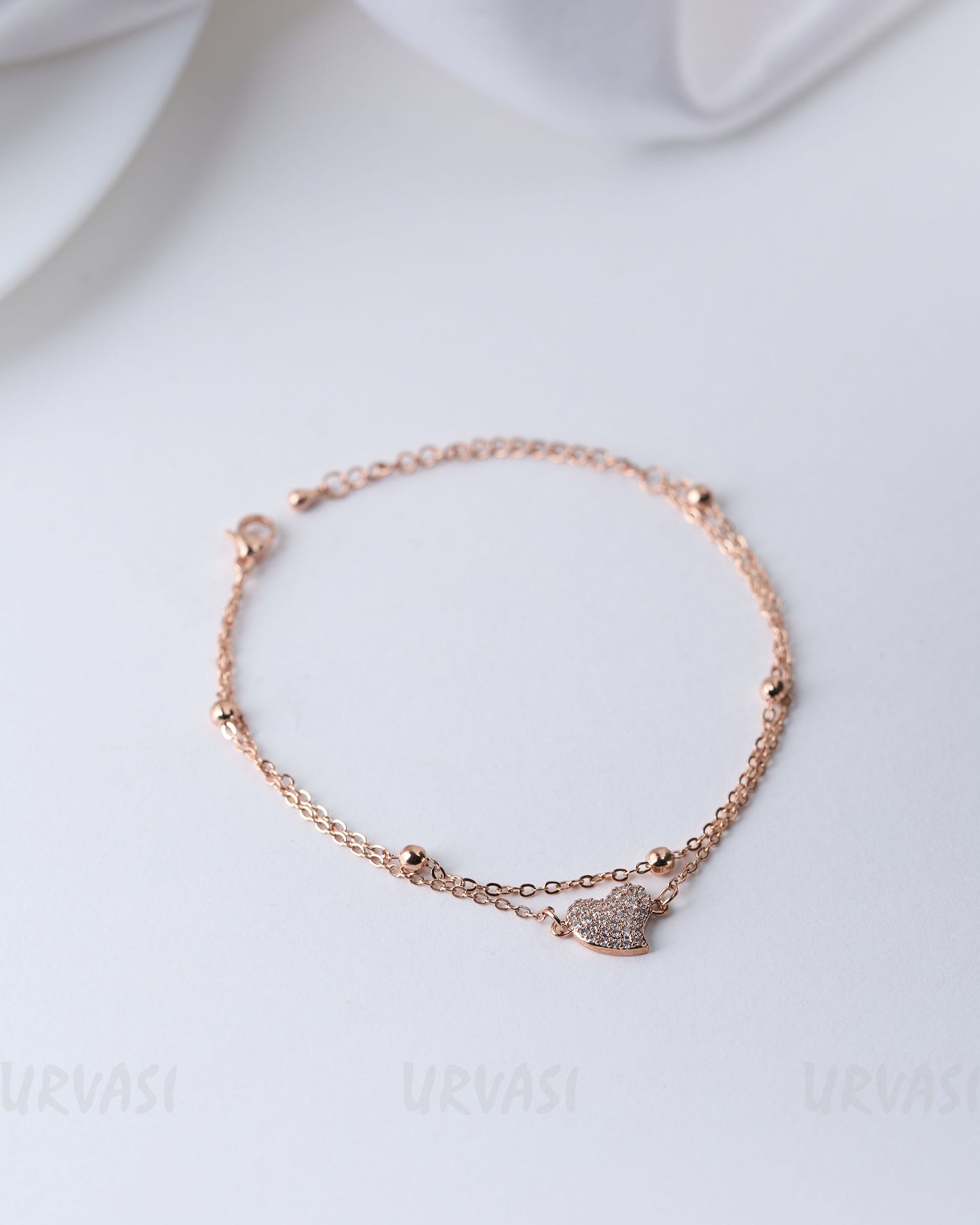 Rose-Gold Polish Heart-Shaped Bracelet BR 32