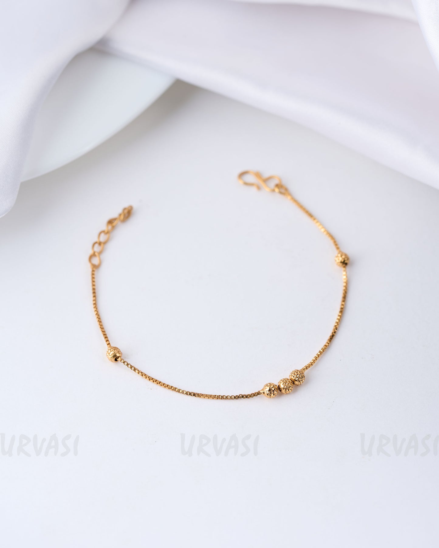 Gold-Toned Beaded Bracelet BR 51