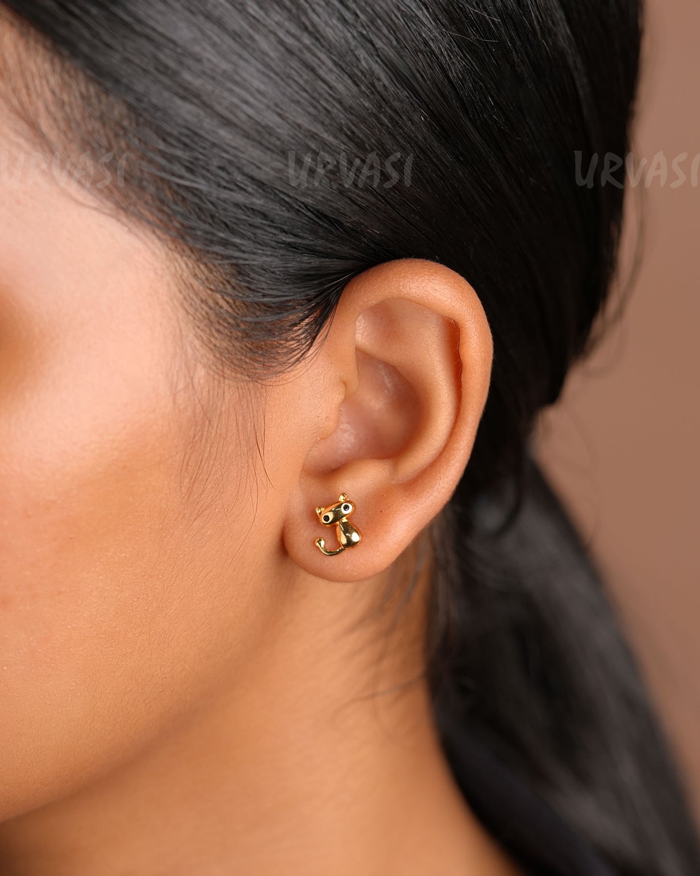 Minimal Cat Designed Simple Stud Earrings ER 379