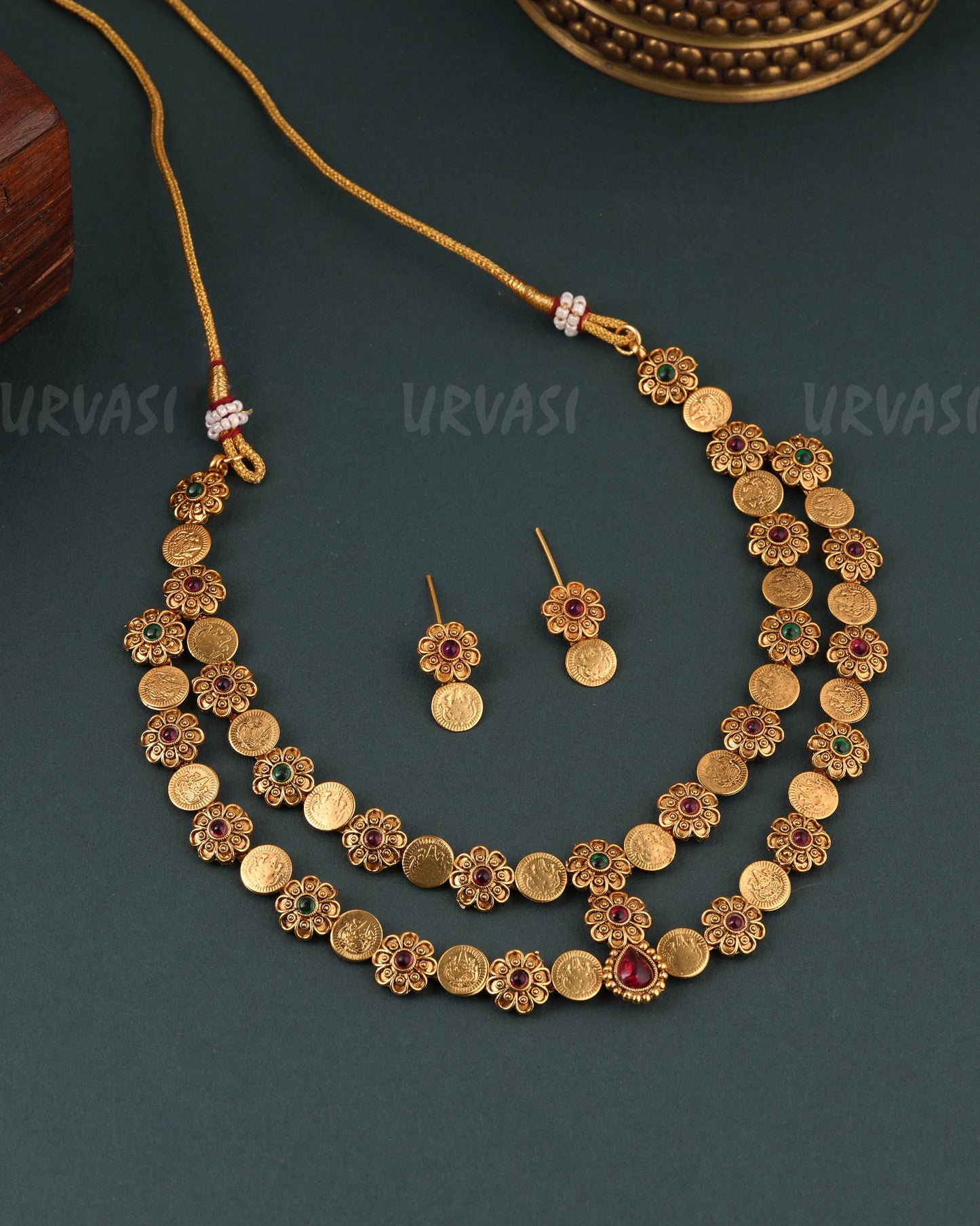 Gold-Toned Two-Layer Floral Kaasu Necklace 1641